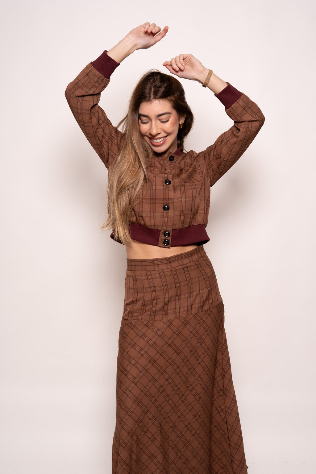 Conjunto cuadros burdeos