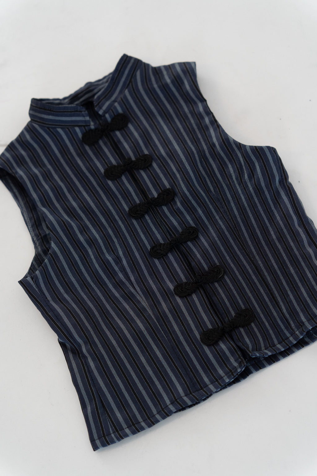 Top asiático tejido rayas