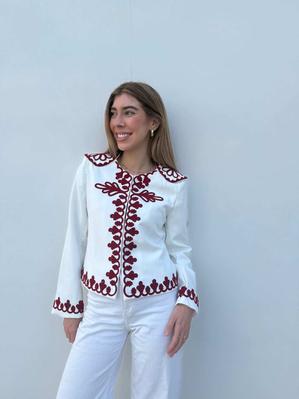 Chaqueta Bordada Blanca