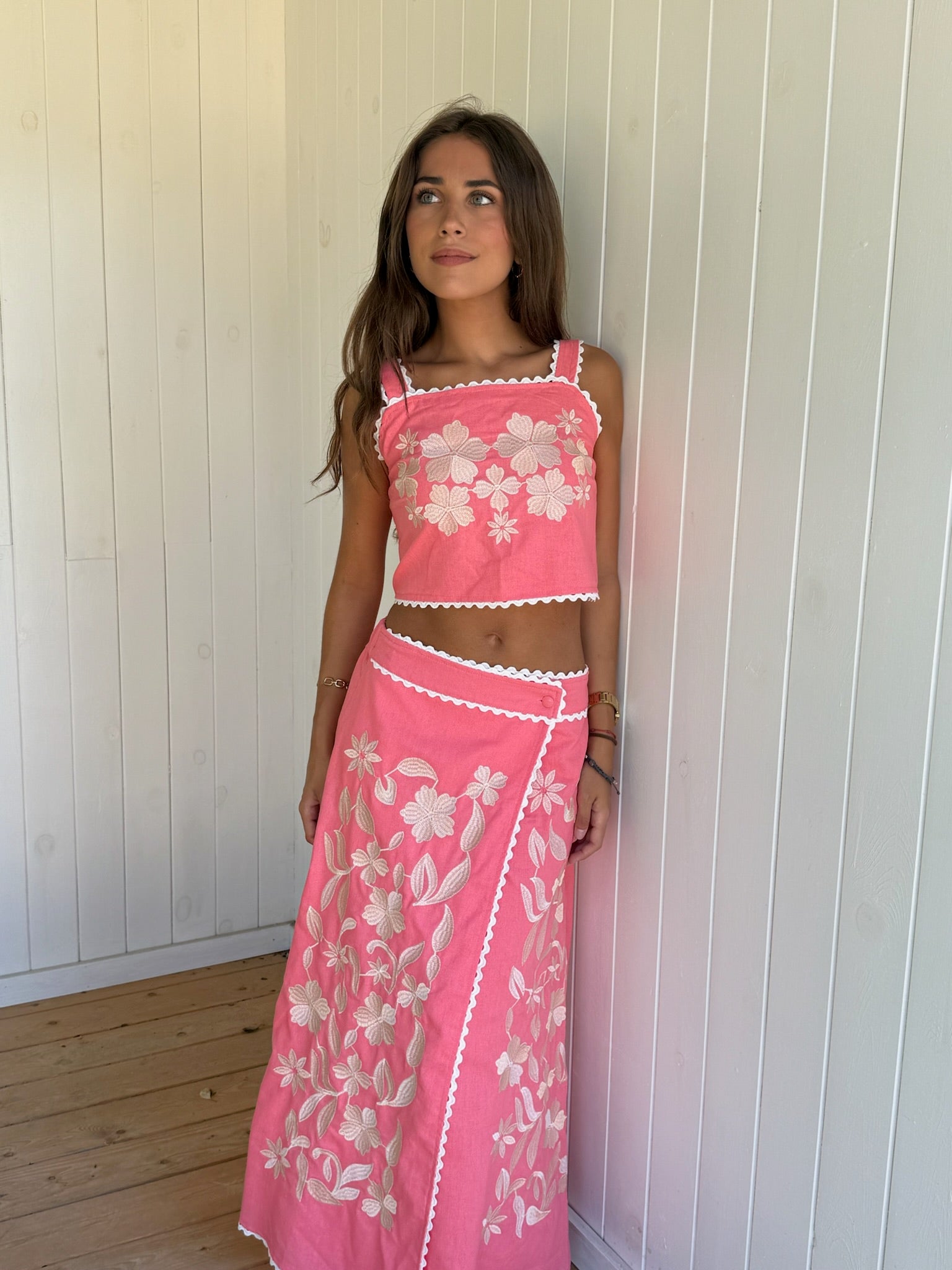 Conjunto Bordado Rosa