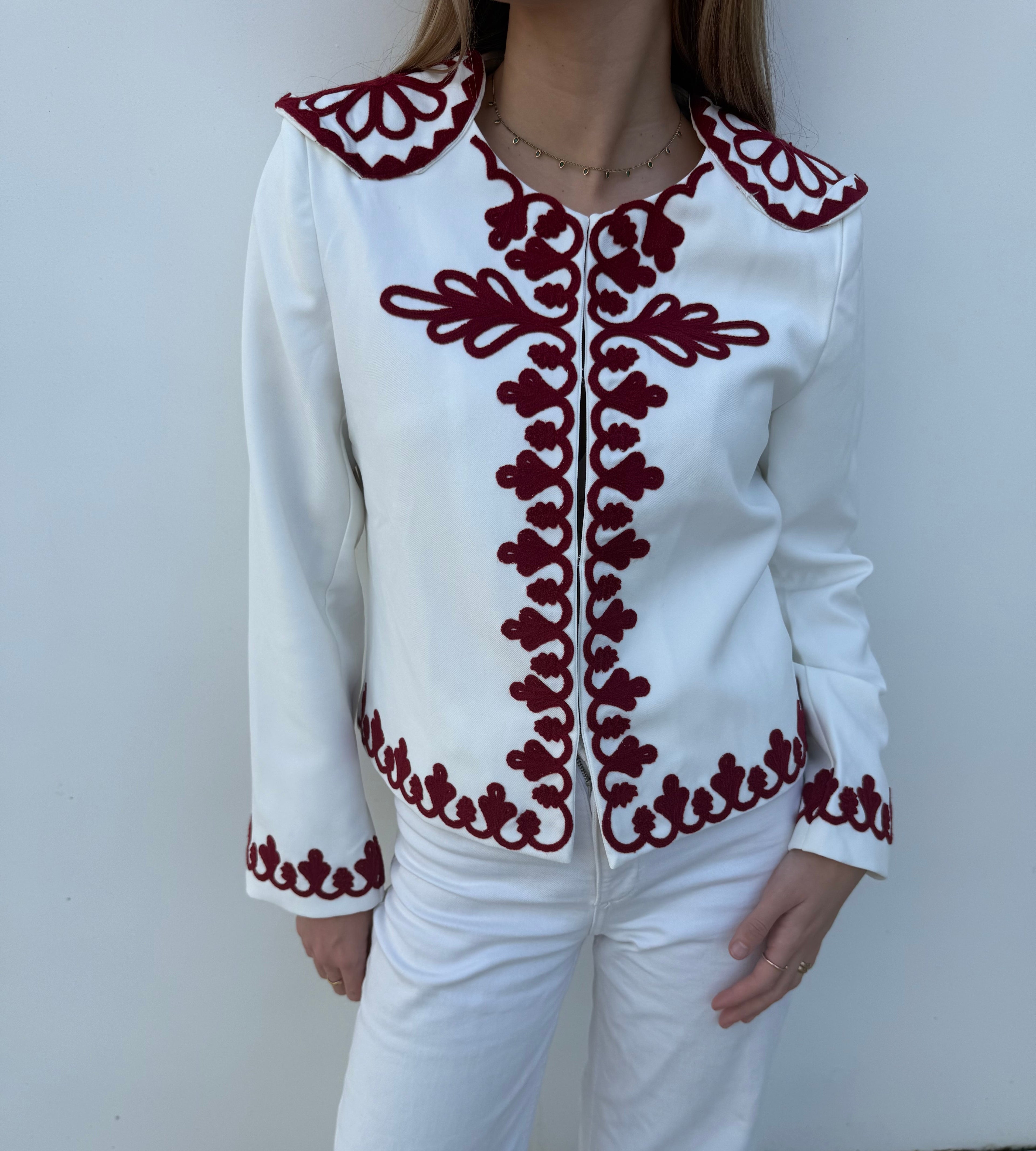 Chaqueta Bordada Blanca